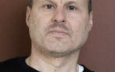 Is Darren Bobroff, also known as Doron Bobrow, obsessed with rape and paedophilia?